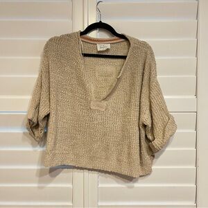 The Native One Short Sleeved V neck Sweater Cream Tan Size Small
